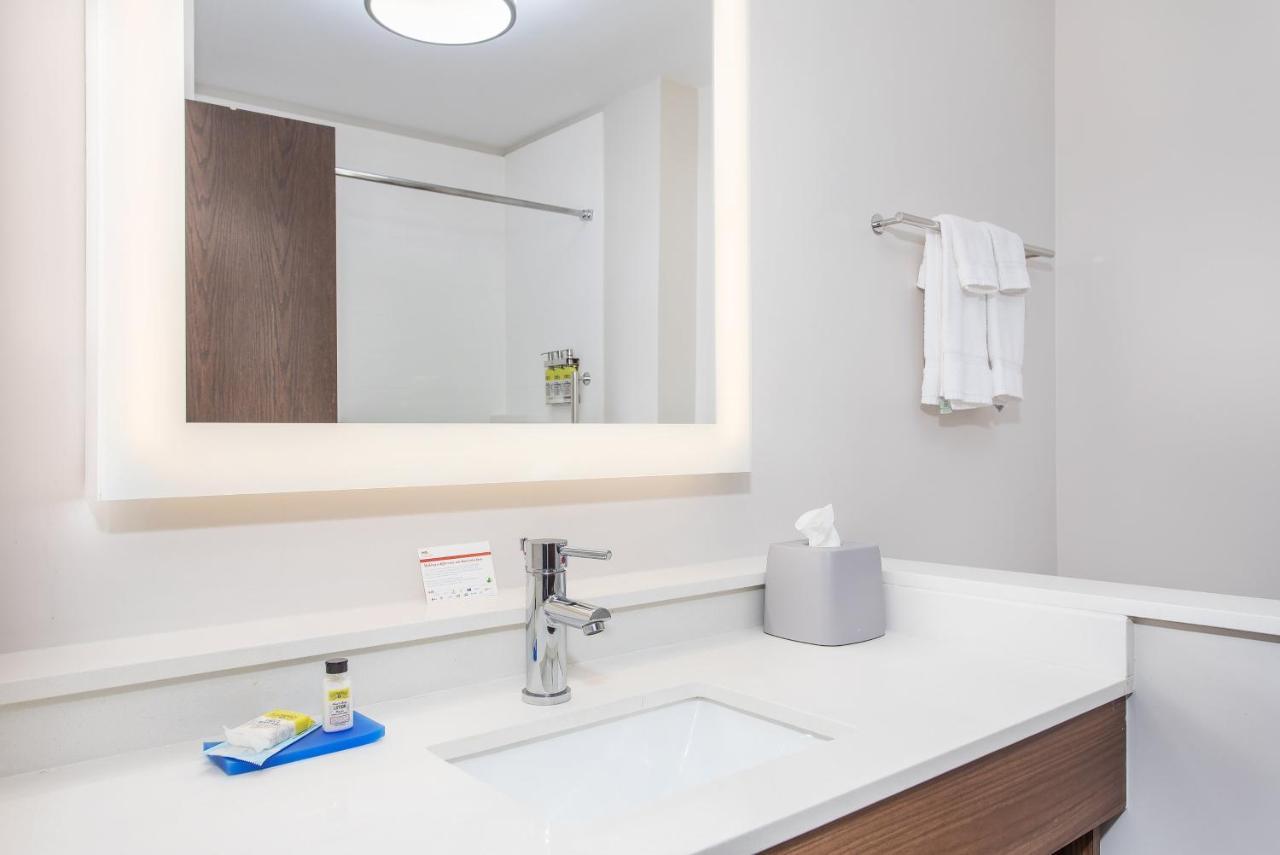 Holiday Inn Express Williamsburg By Ihg Dış mekan fotoğraf